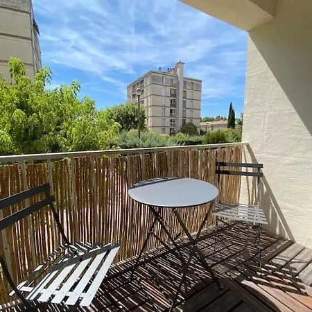 Appart T2 Cosy Renove En Centre Ville Avec Parking Aix-en-Provence Exterior photo